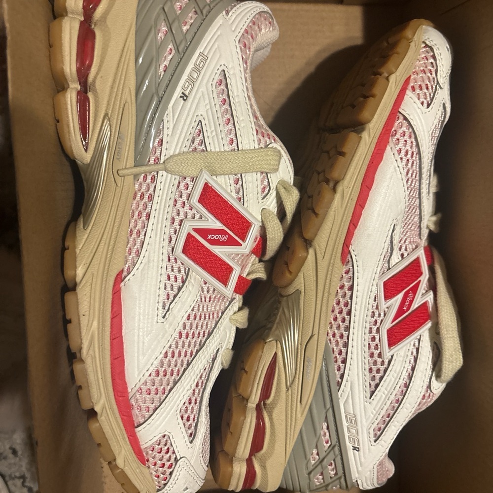 New Balance White and Red Athletic Shoes